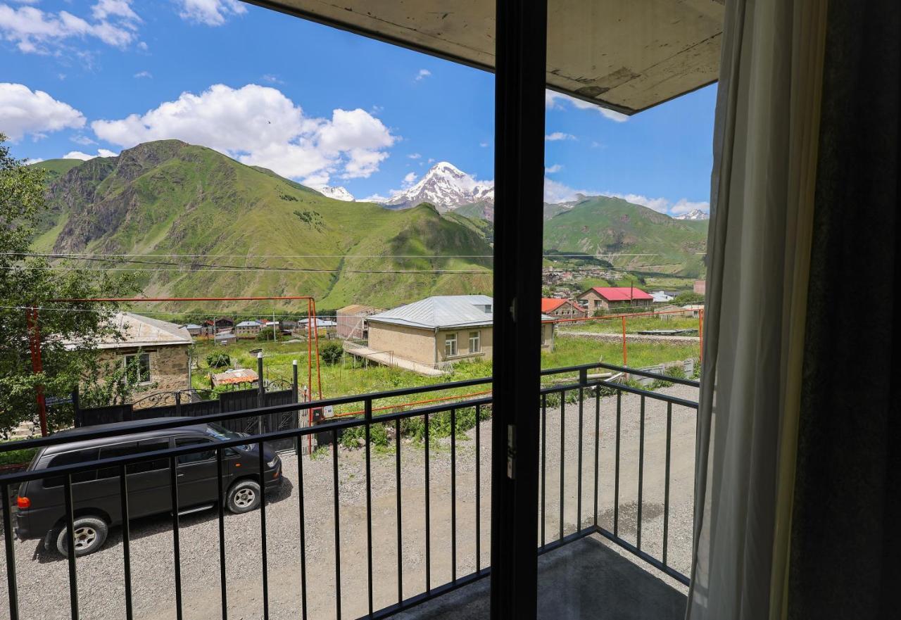 Hotel Heaven Hill Kazbegi Exterior foto