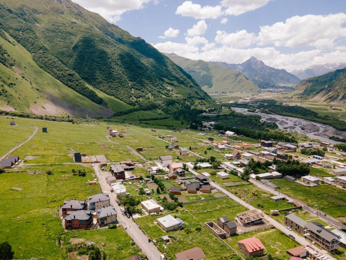Hotel Heaven Hill Kazbegi Exterior foto