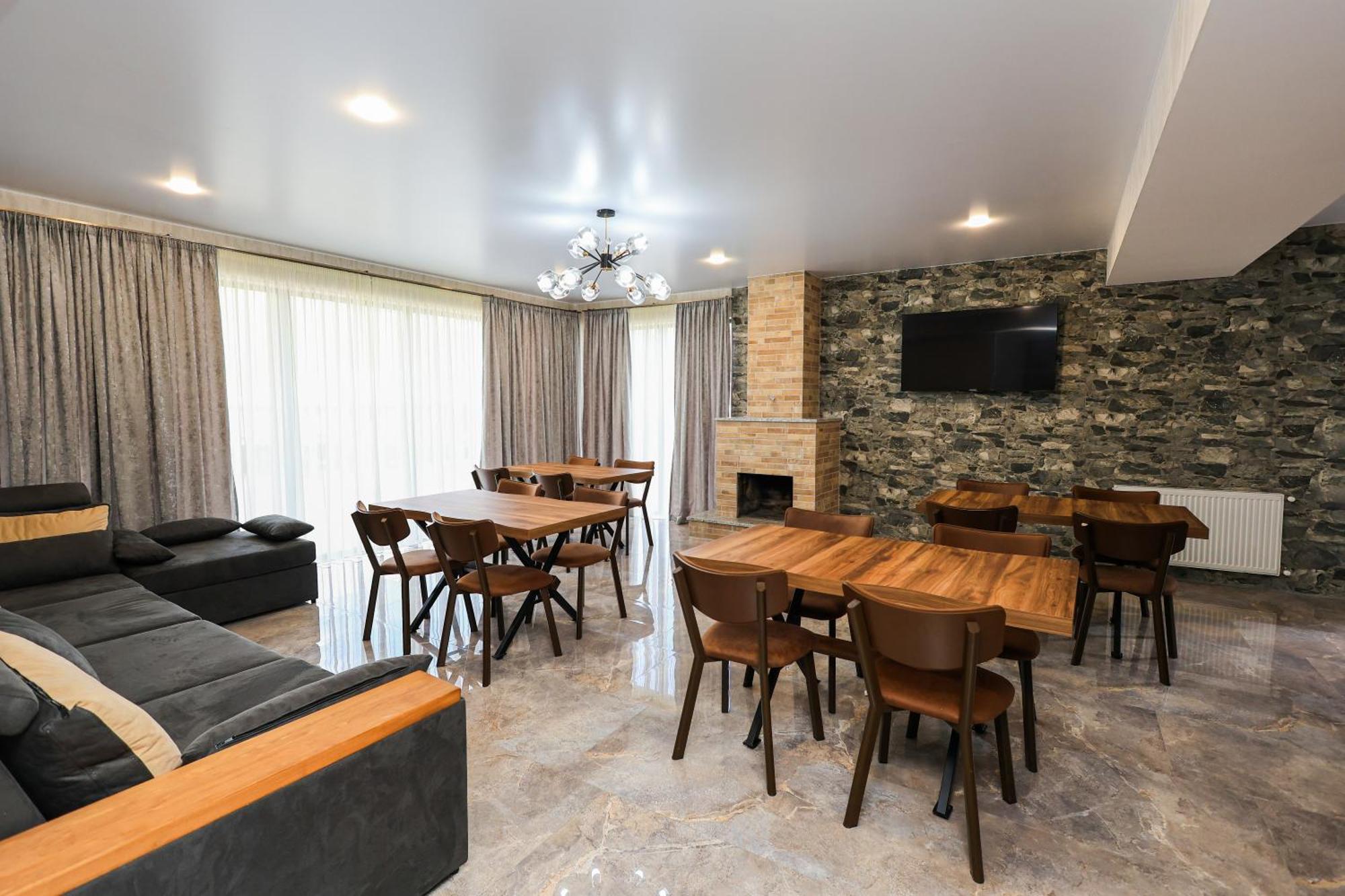 Hotel Heaven Hill Kazbegi Exterior foto